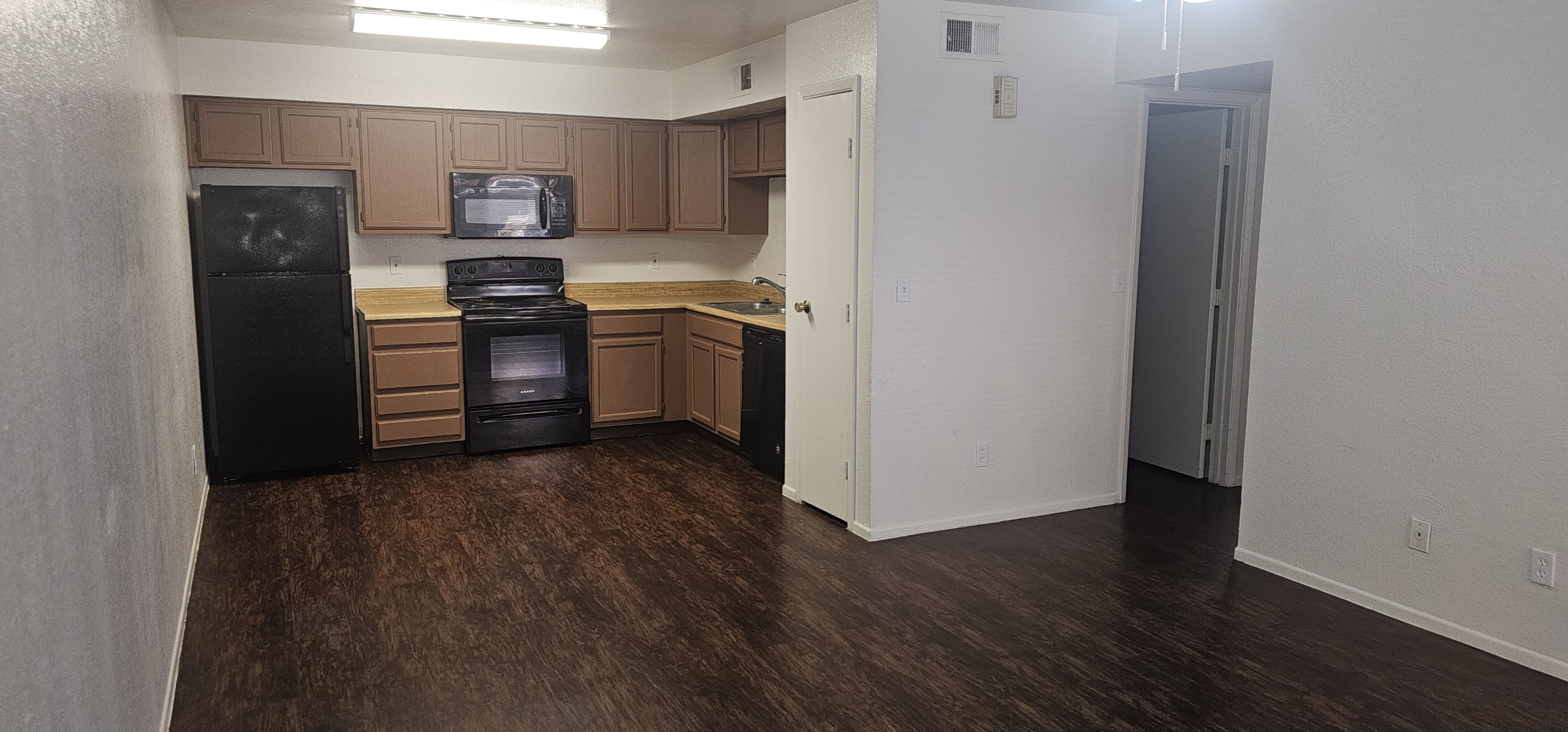 6156 E. Greenway St. - 3