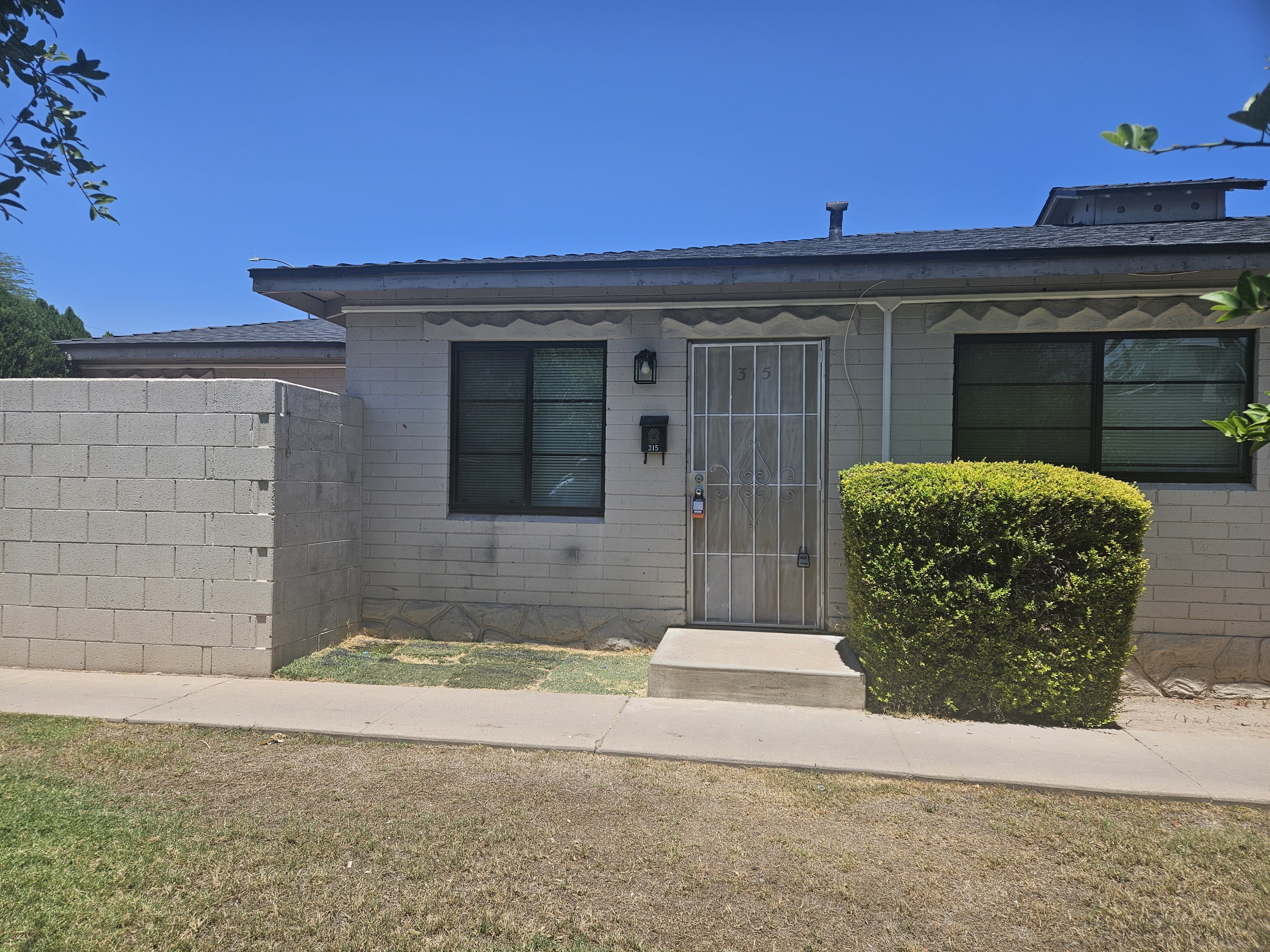 315- 325  South Hobson - 315