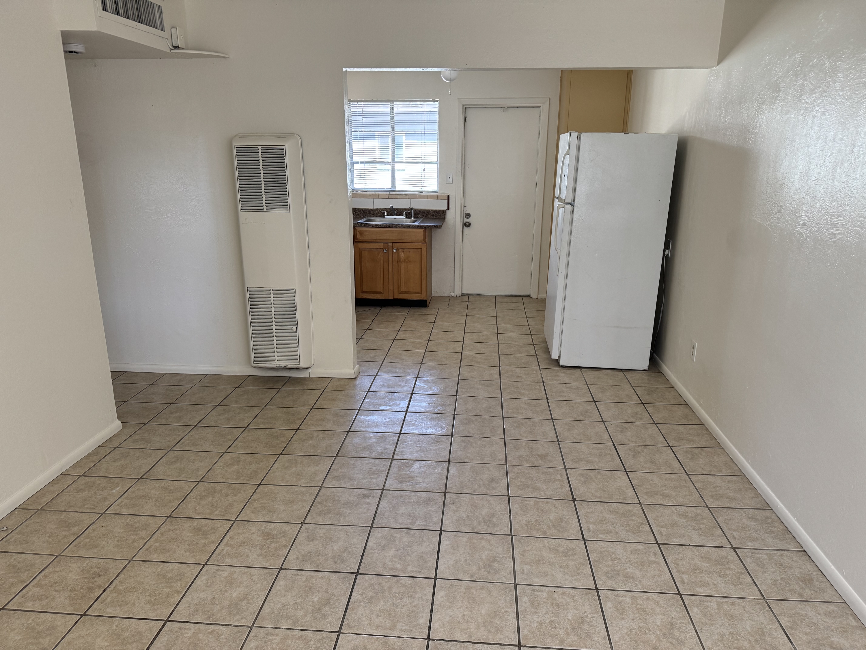 1411 W. Clarendon Ave - 2